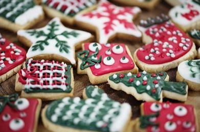 Koristeltuja piparkakkuja